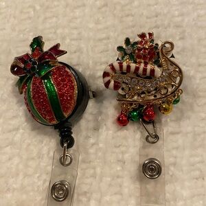 Festive Holiday Badge Reels